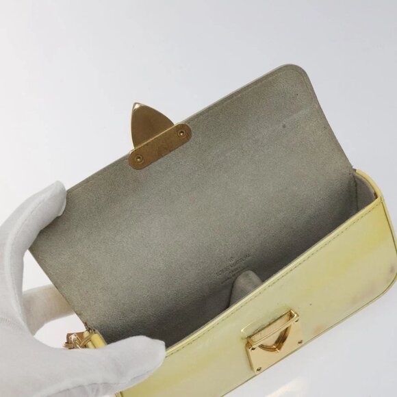 LOUIS VUITTON Vernis Pochette lagoon Glasses Case Perle M91801 LV Auth 118256 - Picture 11 of 16